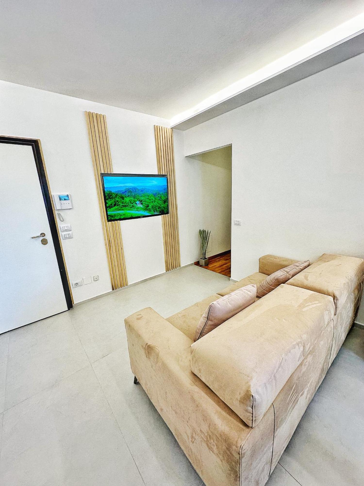 Garden Apartment Arezzo Buitenkant foto