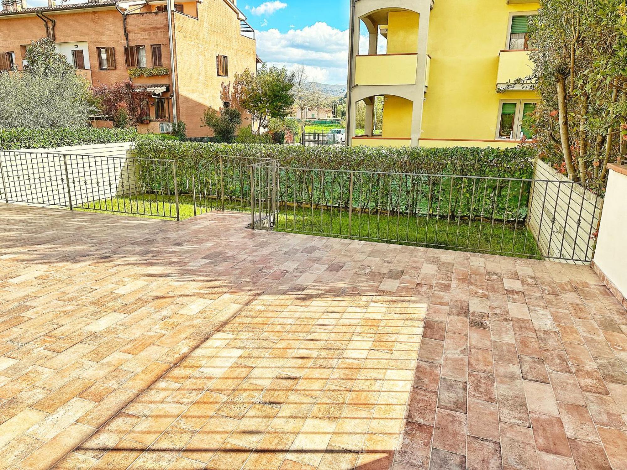 Garden Apartment Arezzo Buitenkant foto